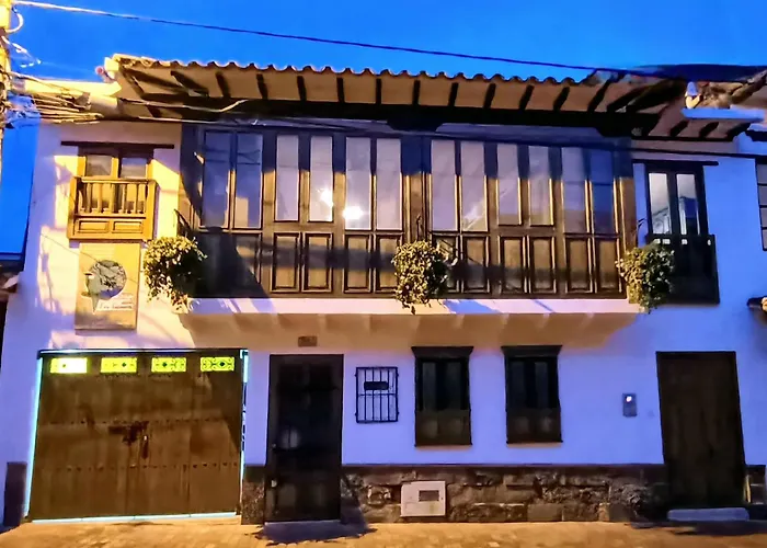 Apartahotel Los Tucanes
